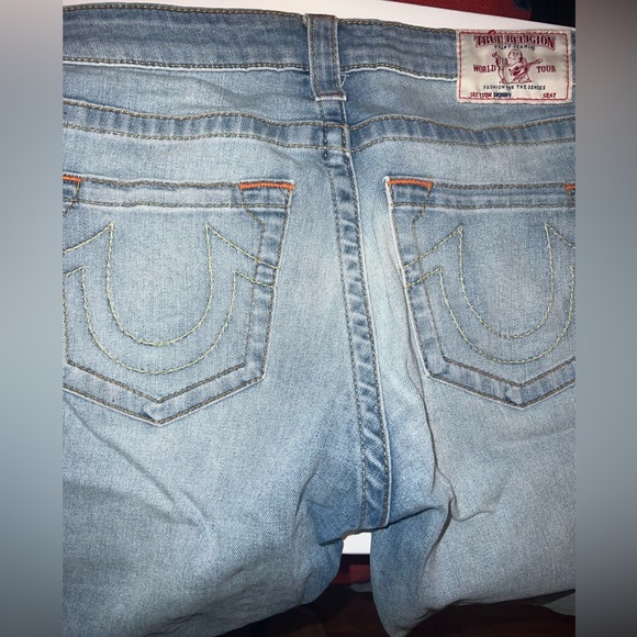 True religion skinny butt lifting jeans - size 27 - Picture 2 of 2